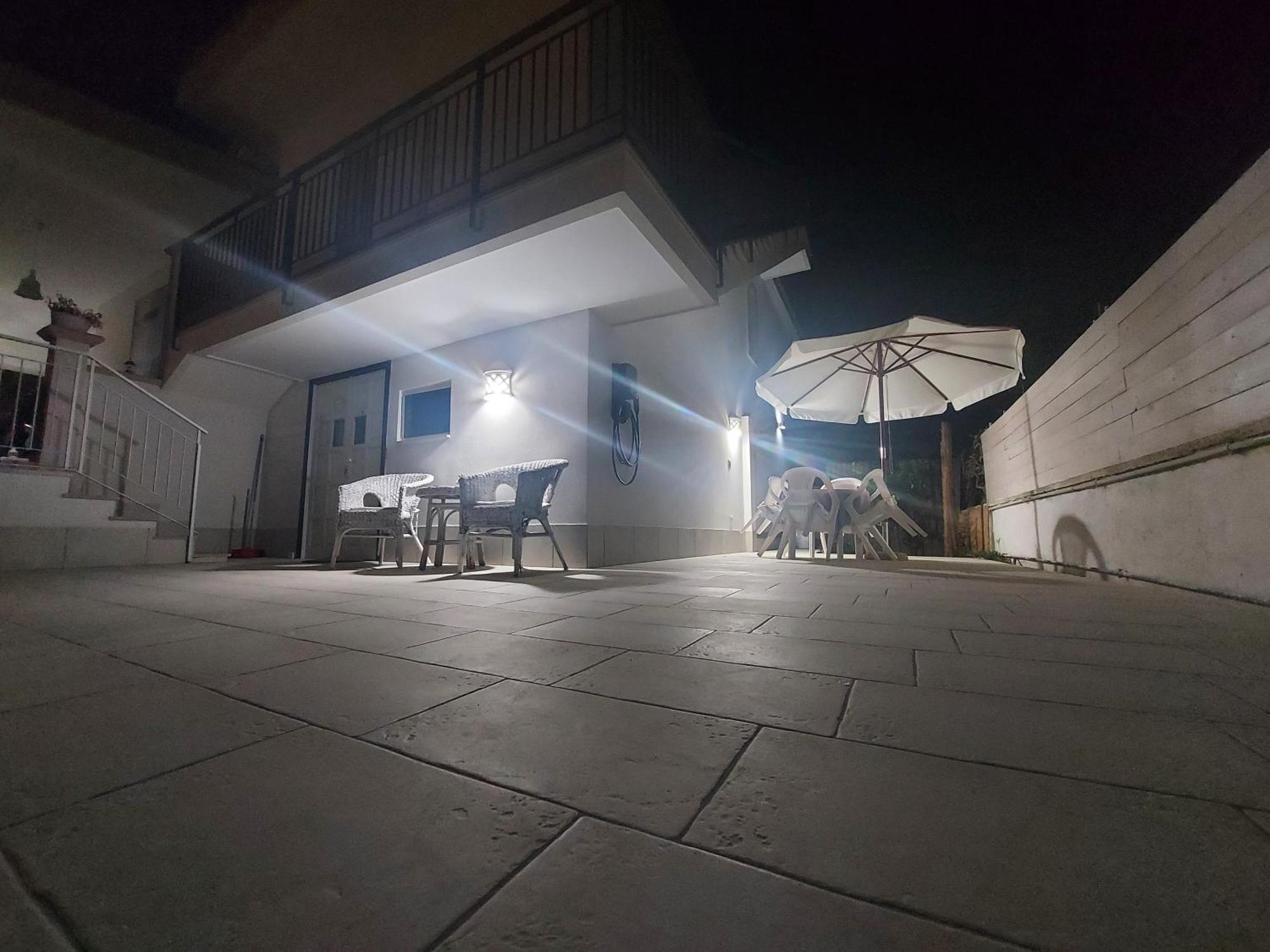 Casa Vacanza Fiori Di Maggio Pulsano Exterior foto